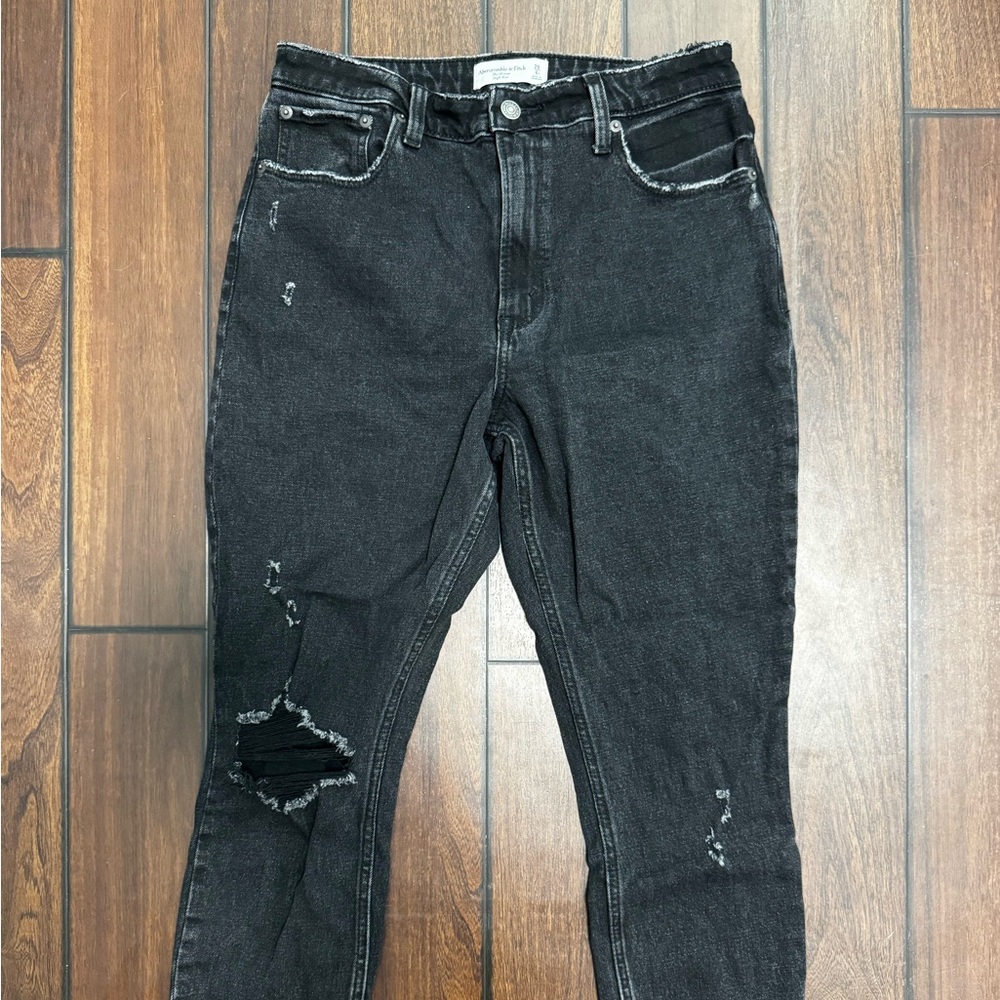 Abercrombie & Fitch The Skinny High Rise Black Raw Hem Jeans 6Short
